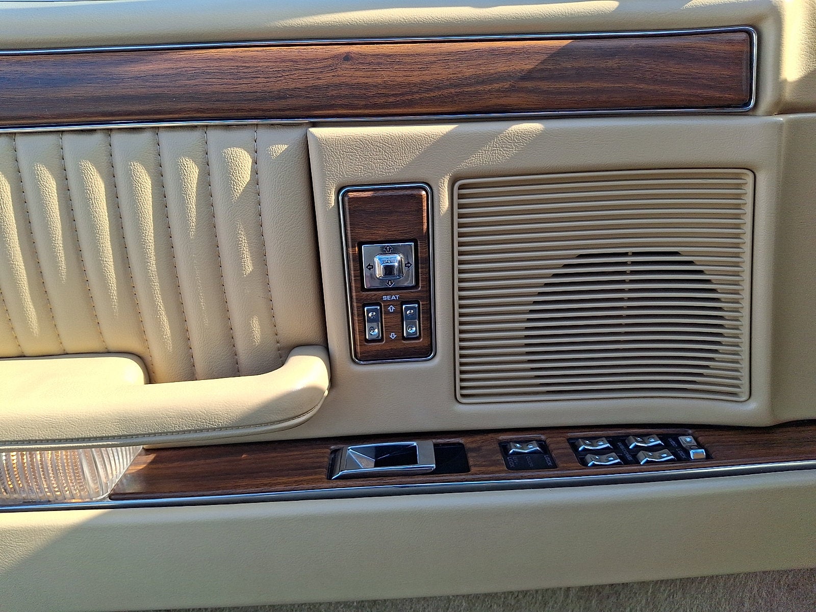 1992 Chrysler New Yorker Salon 4DR SDN LANDAU