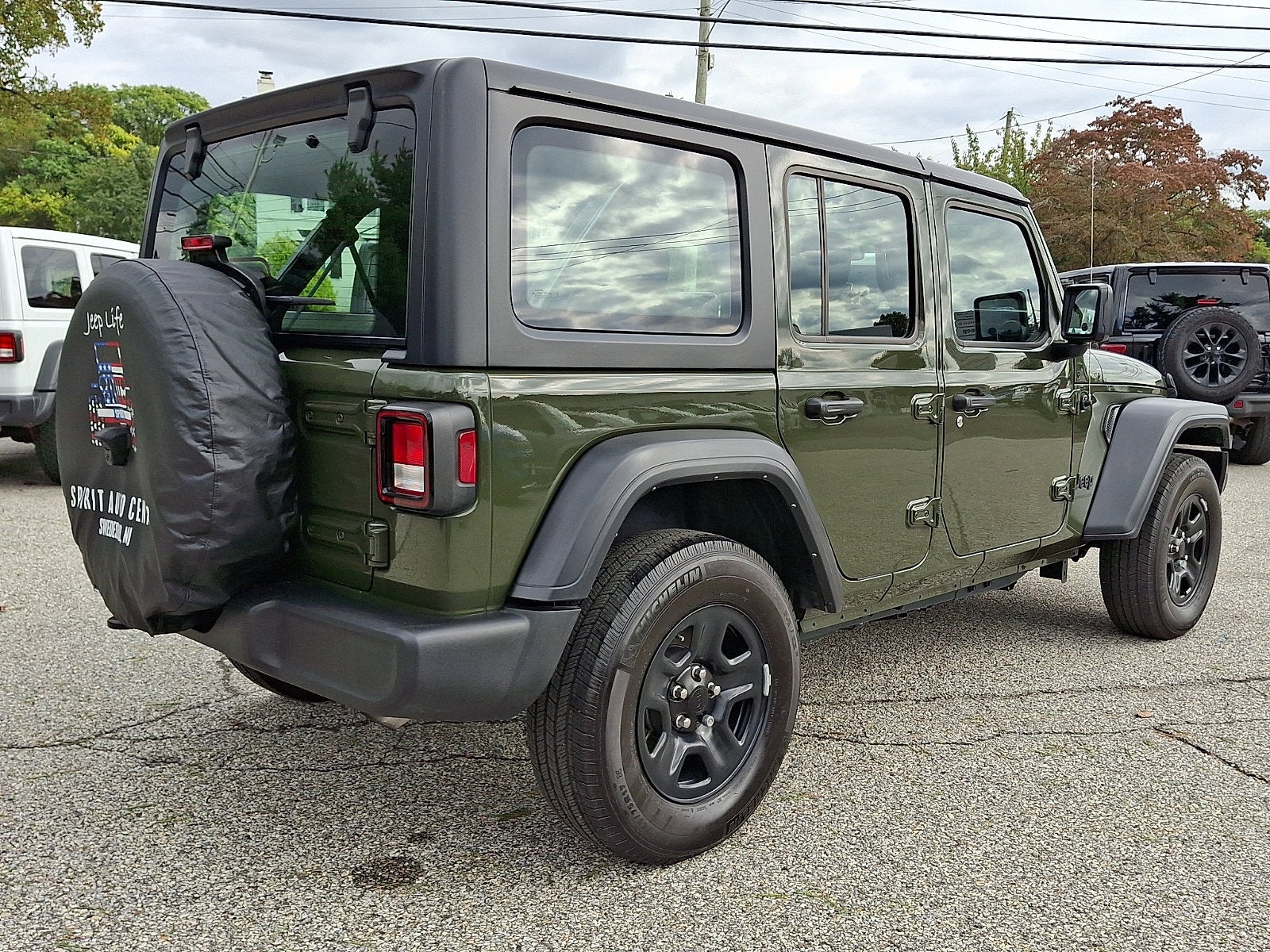 2023 Jeep Wrangler 4-Door Sport 4x4