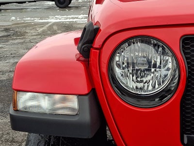 2022 Jeep Wrangler Sahara Altitude 4x4