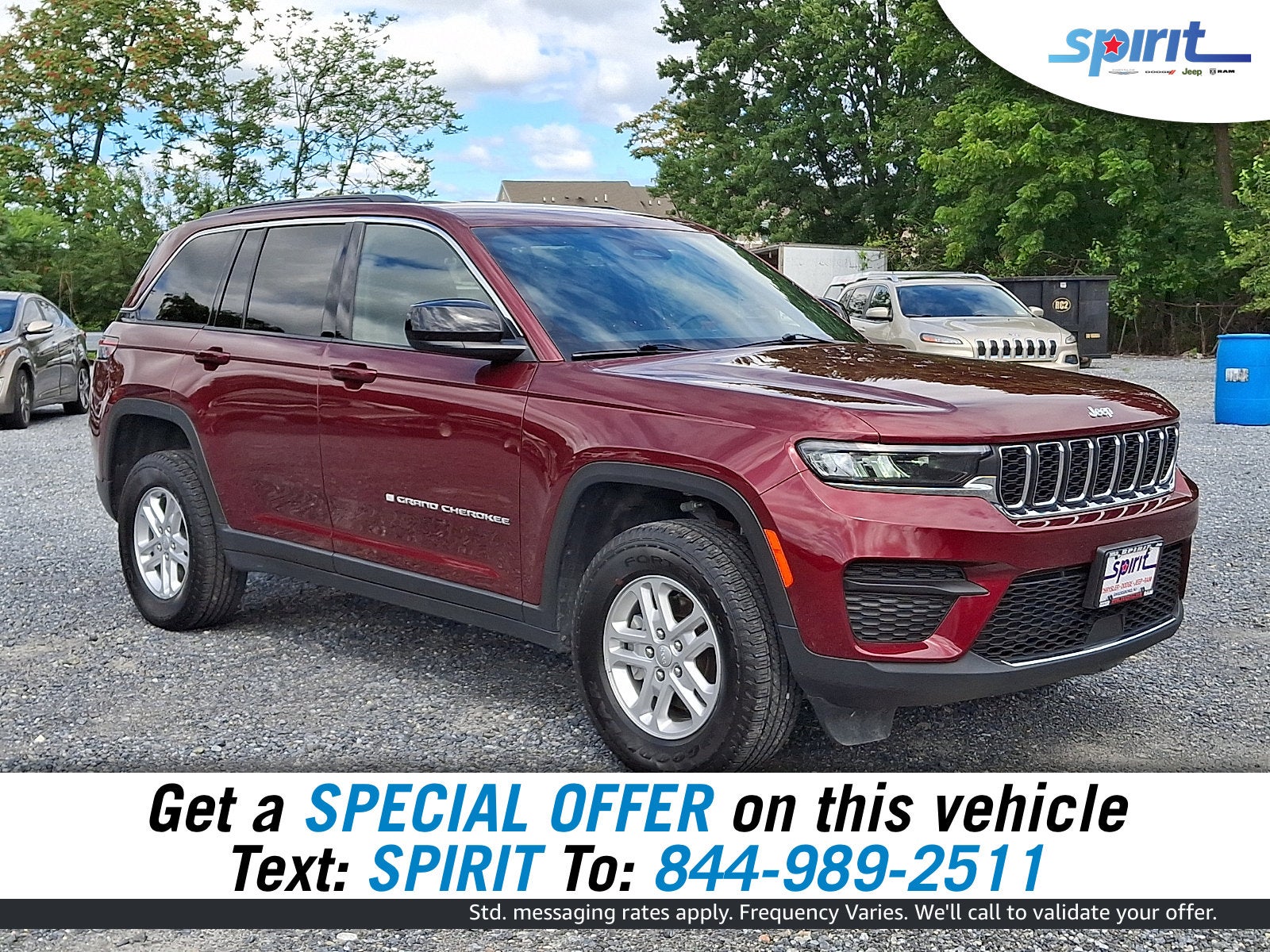 2025 Jeep Grand Cherokee Laredo 4x4