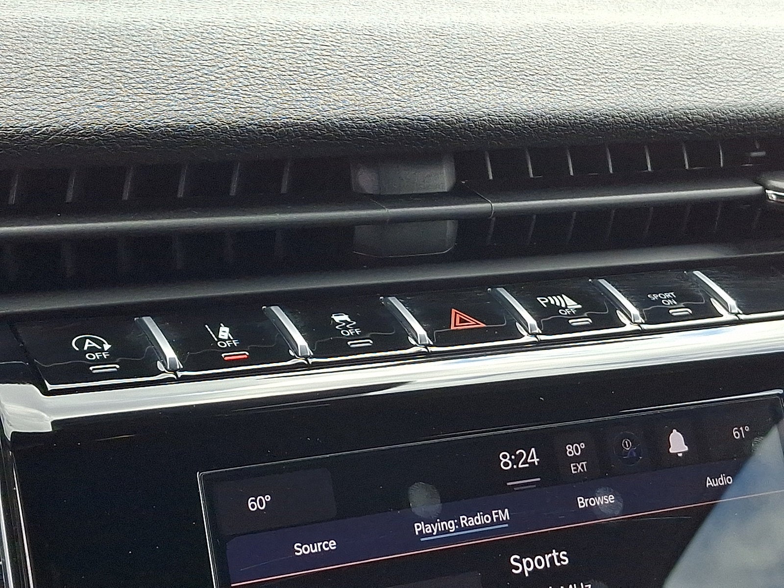 2025 Jeep Grand Cherokee Laredo 4x4