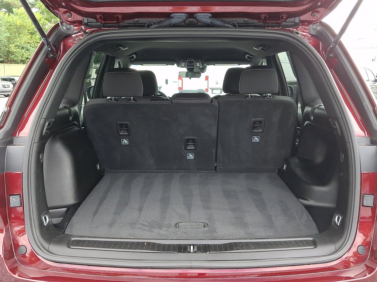 2025 Jeep Grand Cherokee Laredo 4x4