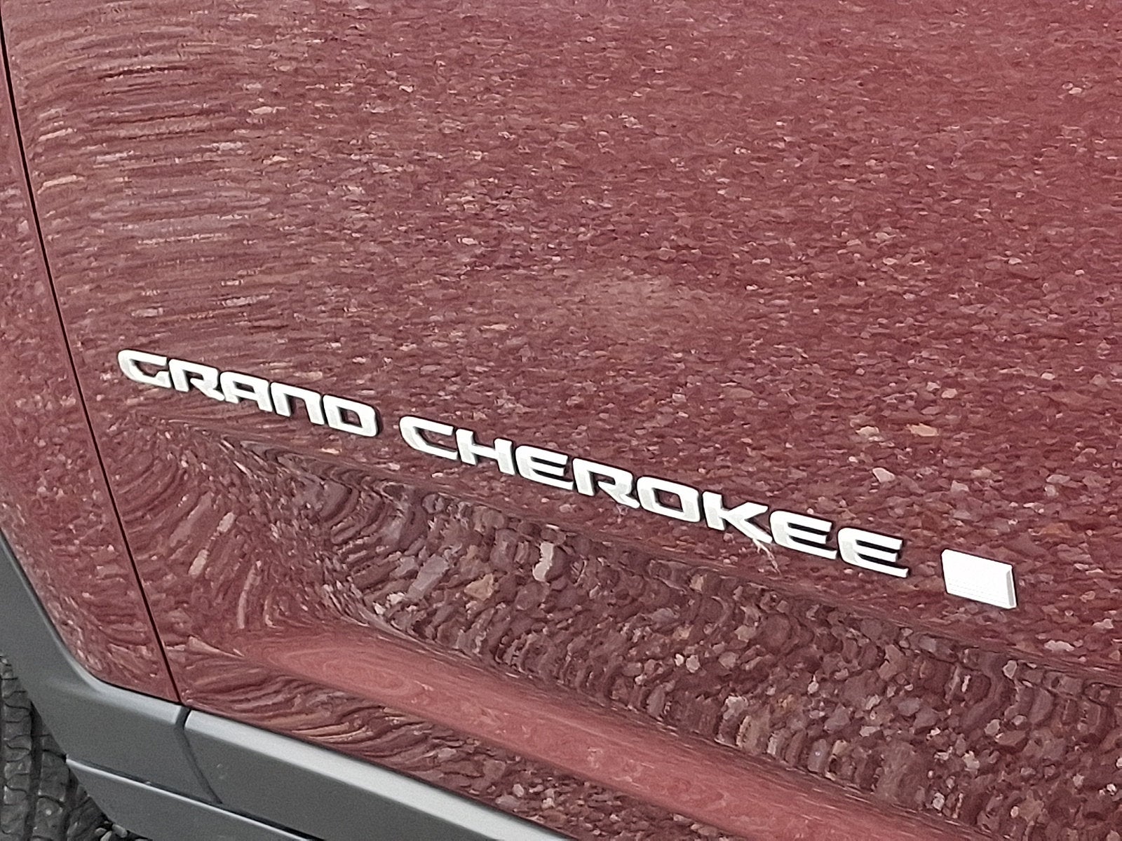 2025 Jeep Grand Cherokee Laredo 4x4