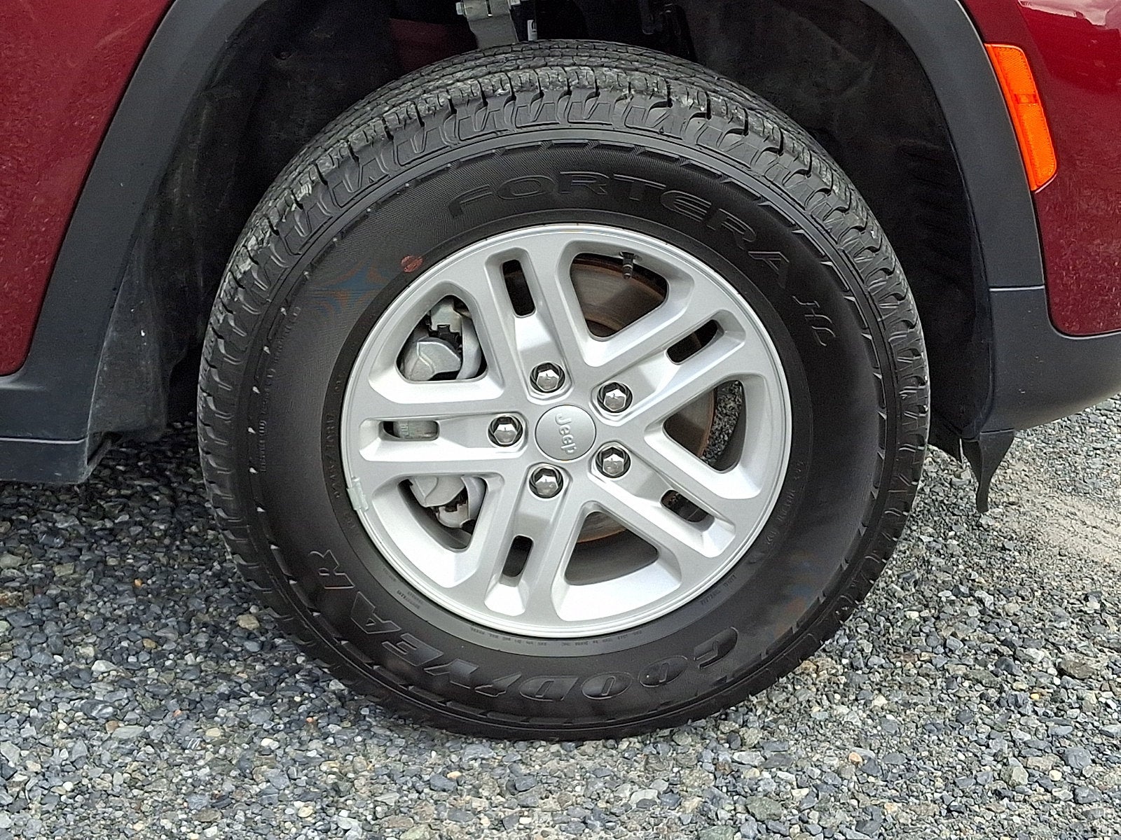 2025 Jeep Grand Cherokee Laredo 4x4