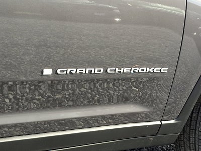 2025 Jeep Grand Cherokee GRAND CHEROKEE LAREDO X 4X4
