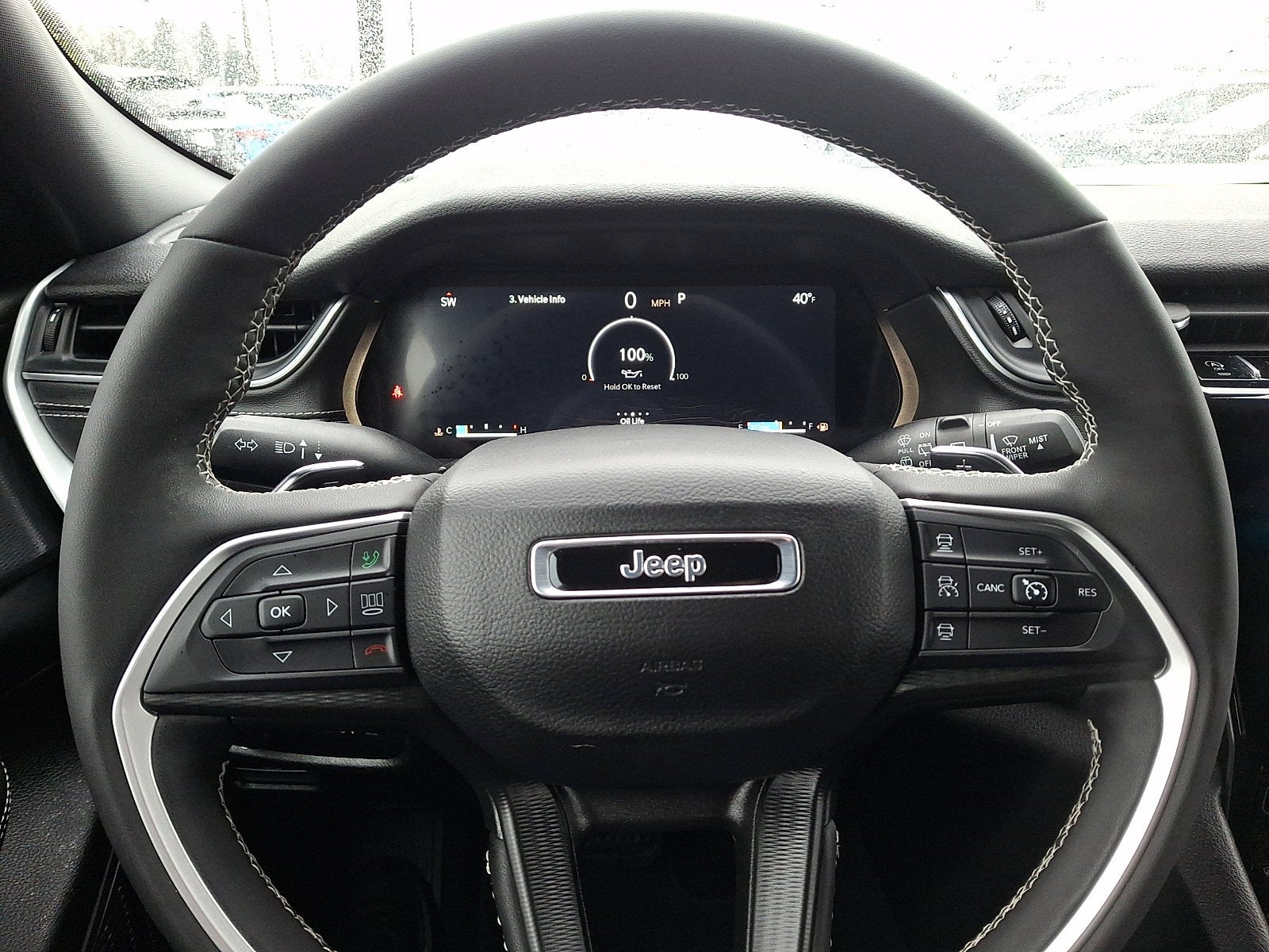 2024 Jeep Grand Cherokee Laredo 4x4