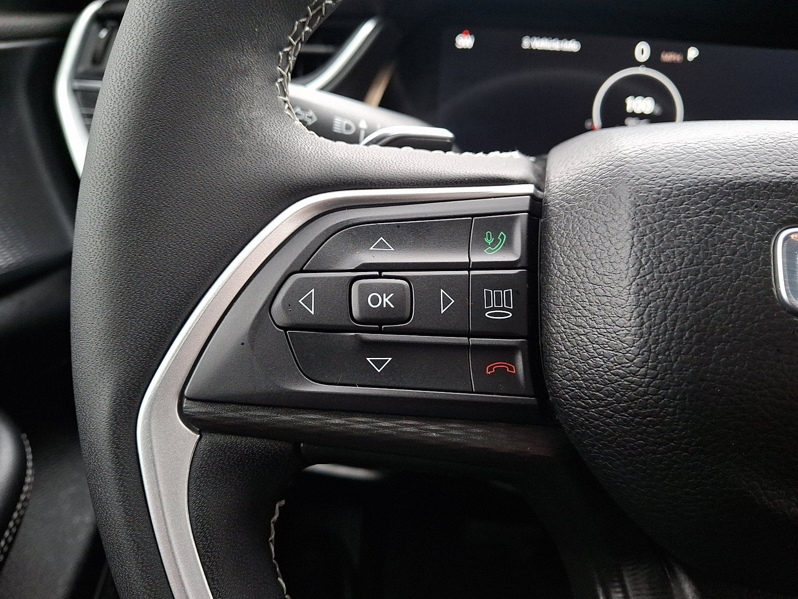 2024 Jeep Grand Cherokee Laredo 4x4