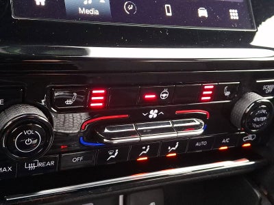 2024 Jeep Grand Cherokee Laredo 4x4