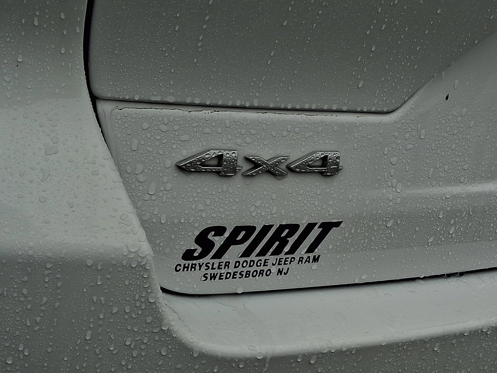 2024 Jeep Grand Cherokee Laredo 4x4