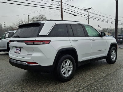 2024 Jeep Grand Cherokee Laredo 4x4