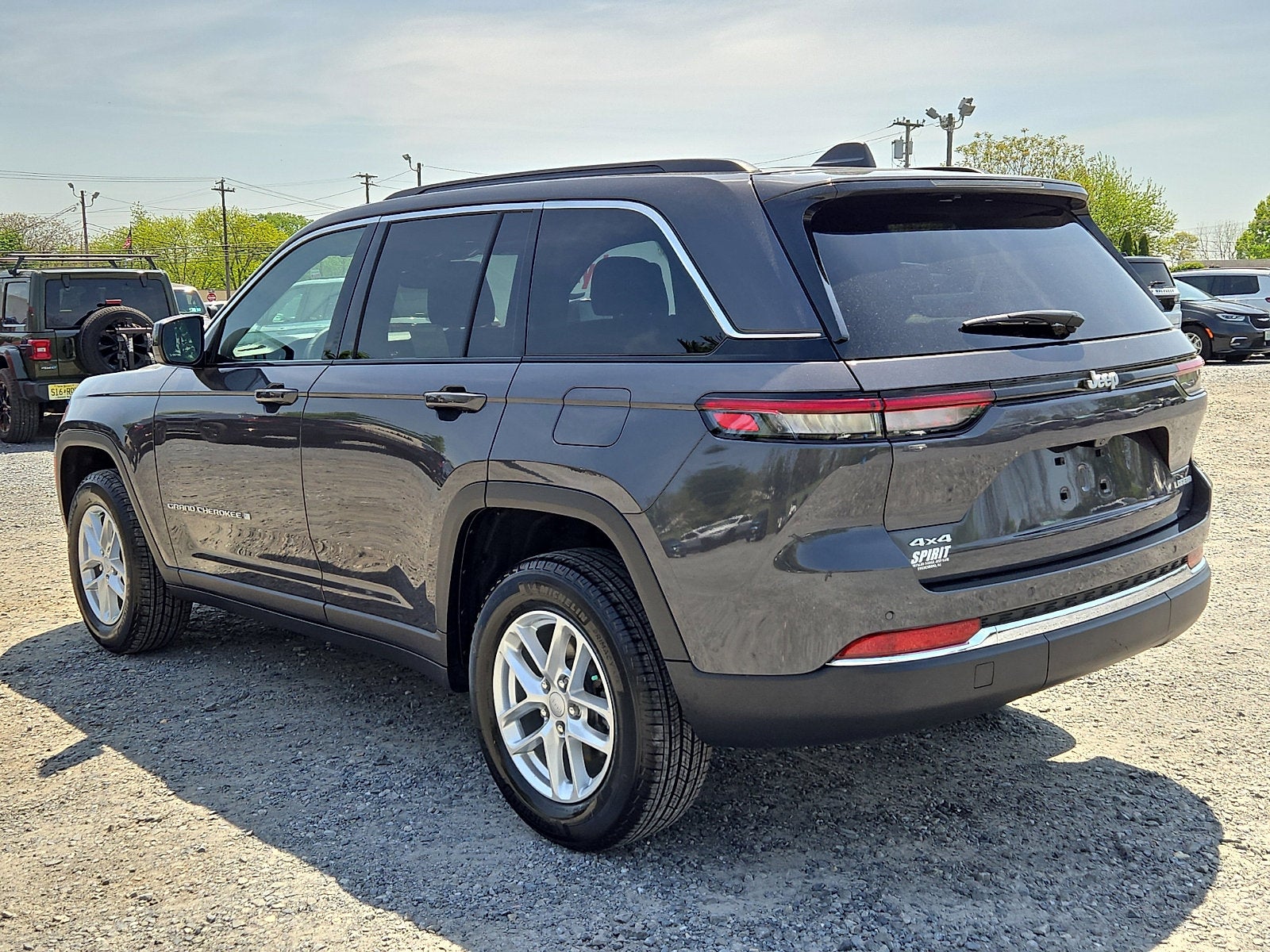 2024 Jeep Grand Cherokee Laredo X 4x4