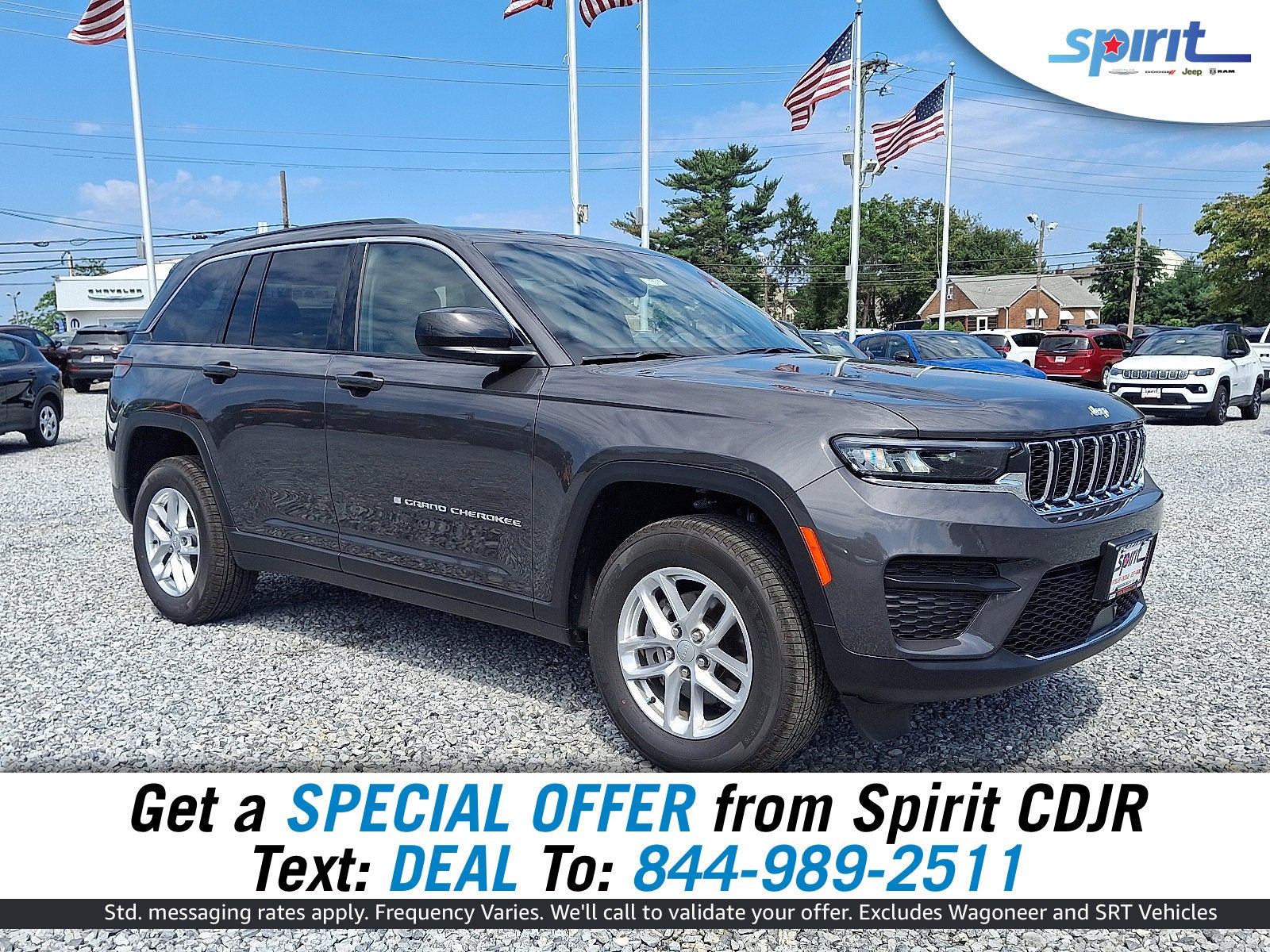 2025 Jeep Grand Cherokee GRAND CHEROKEE LAREDO X 4X4