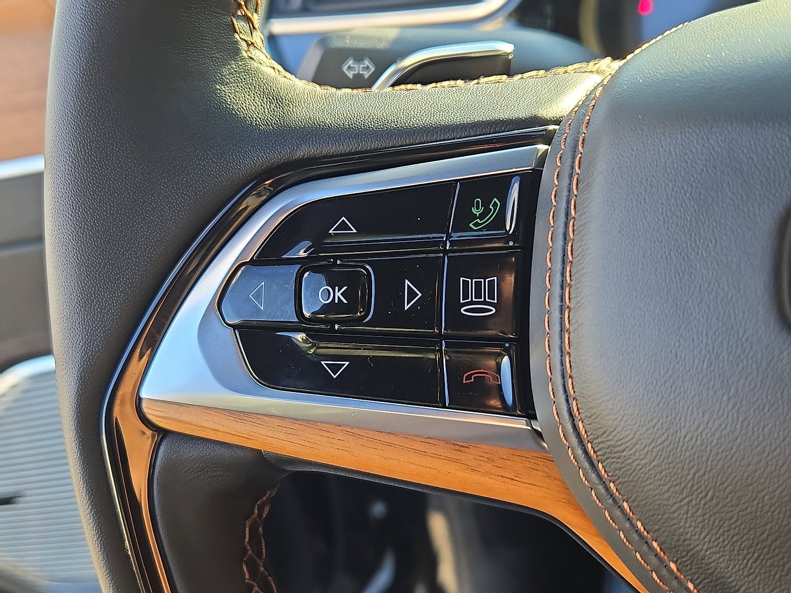 2025 Jeep Grand Cherokee Summit Reserve 4x4