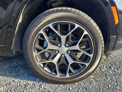 2025 Jeep Grand Cherokee Summit Reserve 4x4