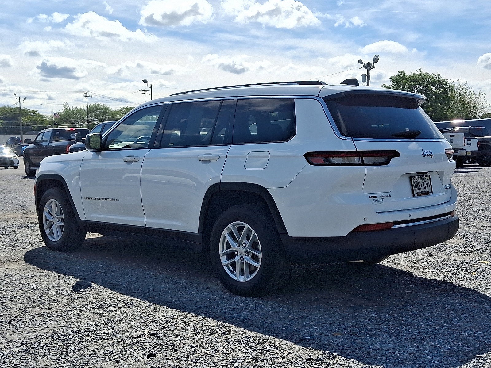 2021 Jeep Grand Cherokee L Laredo 4x4