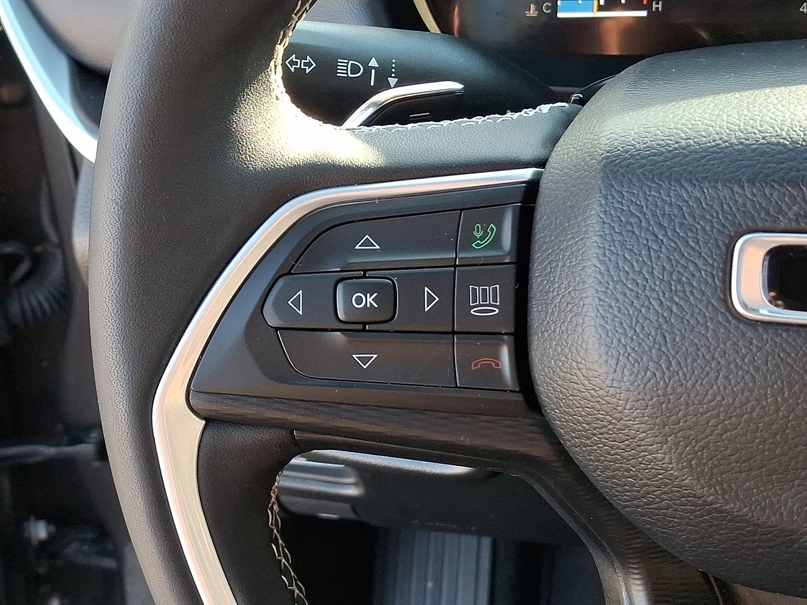 2023 Jeep Grand Cherokee L Altitude 4x4