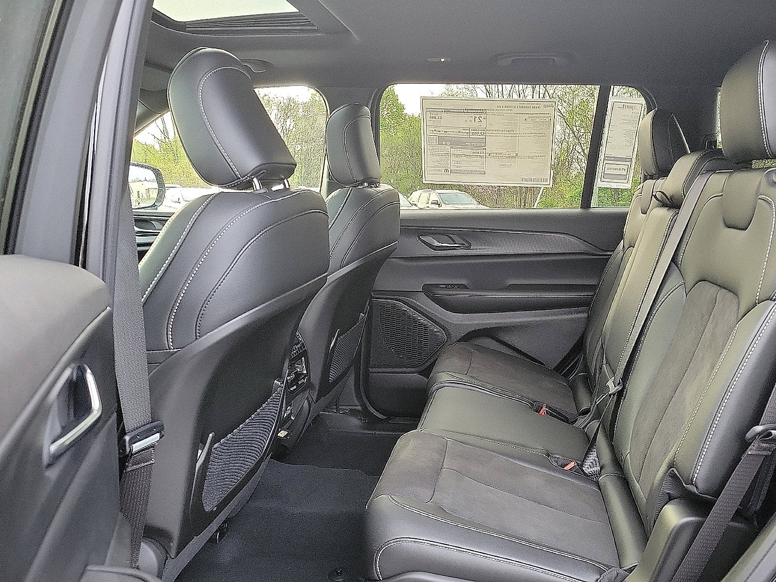 2025 Jeep Grand Cherokee L GRAND CHEROKEE L ALTITUDE X 4X4