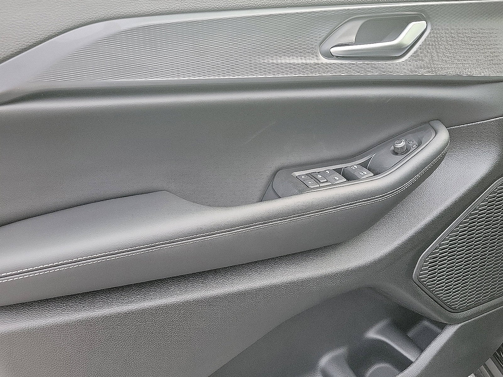 2025 Jeep Grand Cherokee L GRAND CHEROKEE L ALTITUDE X 4X4