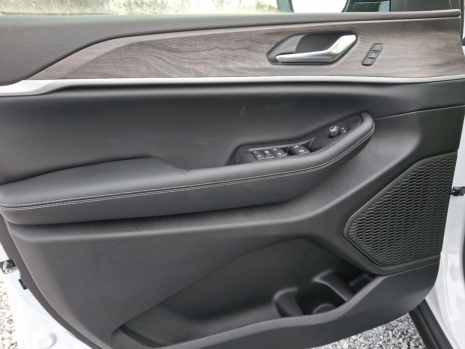 2025 Jeep Grand Cherokee L GRAND CHEROKEE L LIMITED 4X4