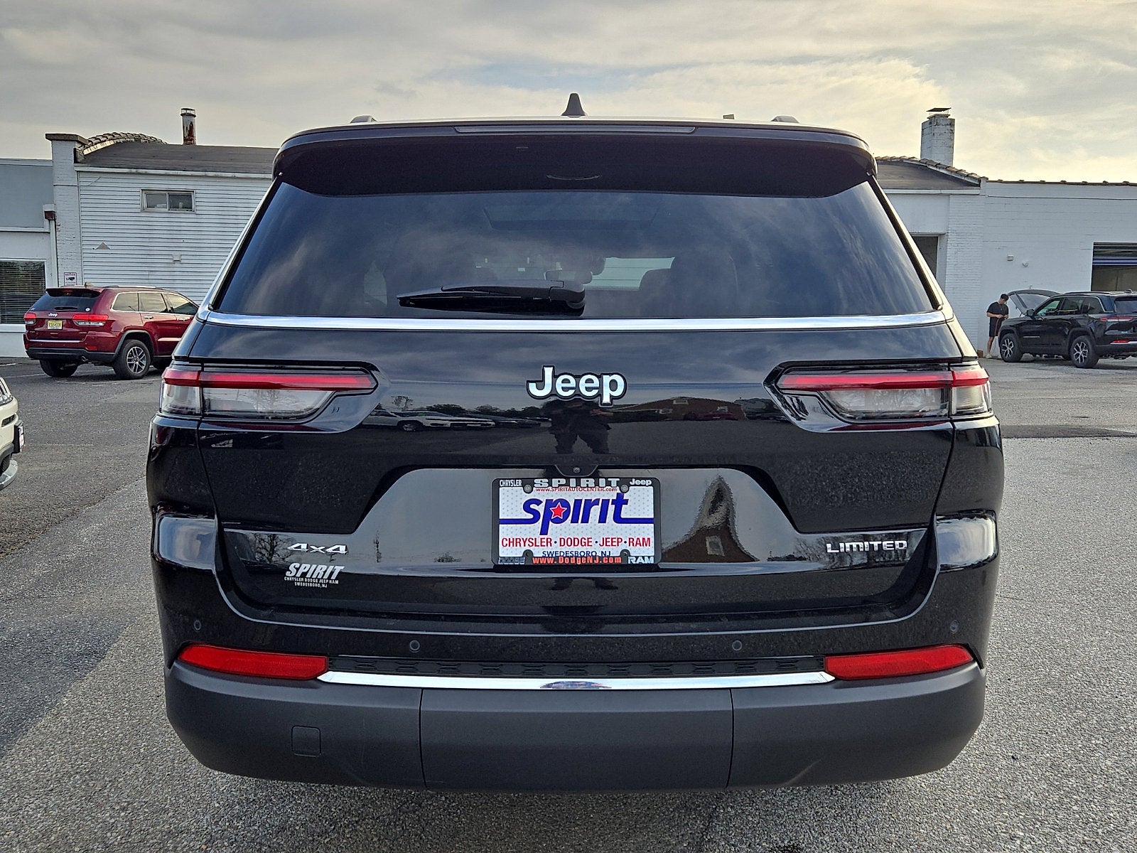 2023 Jeep Grand Cherokee L Limited 4x4