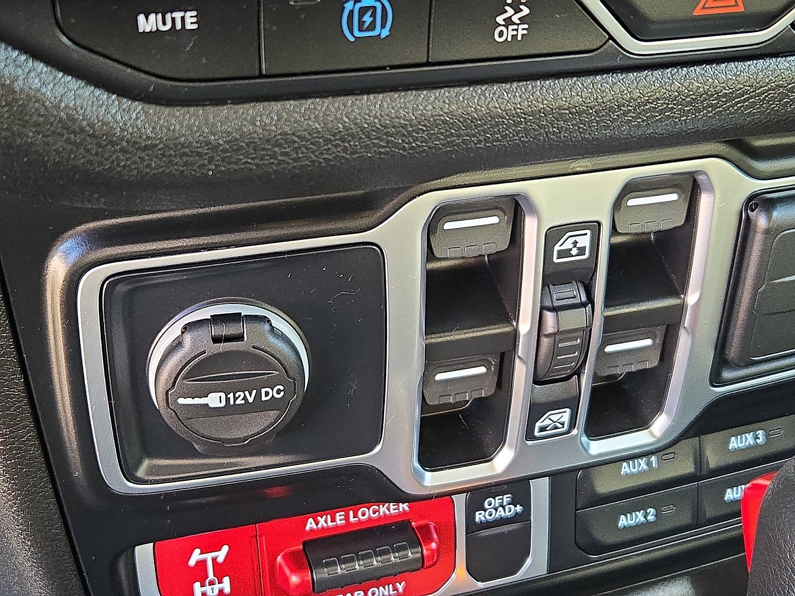 2025 Jeep Wrangler 4xe Willys 4xe
