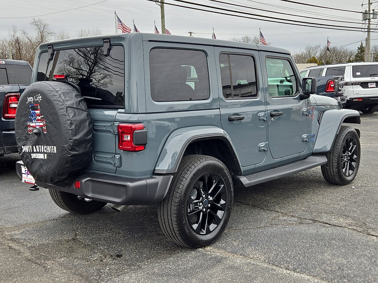2025 Jeep Wrangler 4xe Sahara 4xe