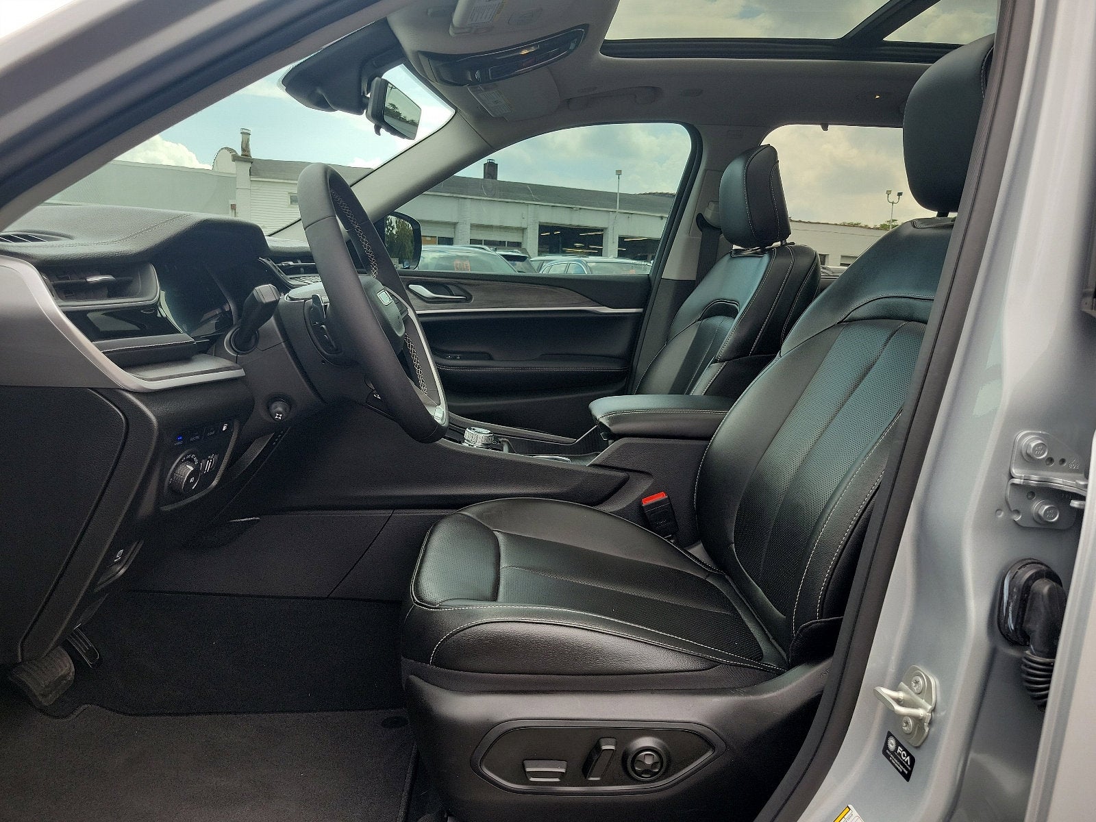 2023 Jeep Grand Cherokee 4xe 30th Anniversary