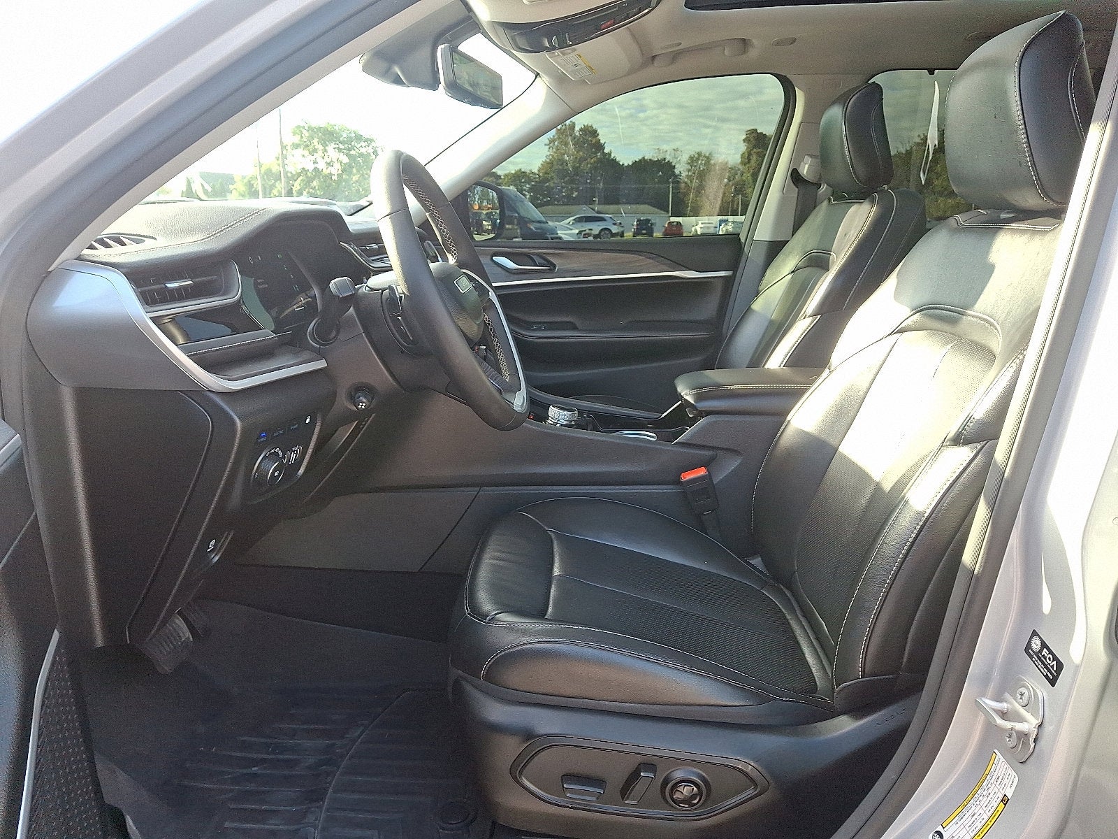 2023 Jeep Grand Cherokee 4xe 4DR 4WD