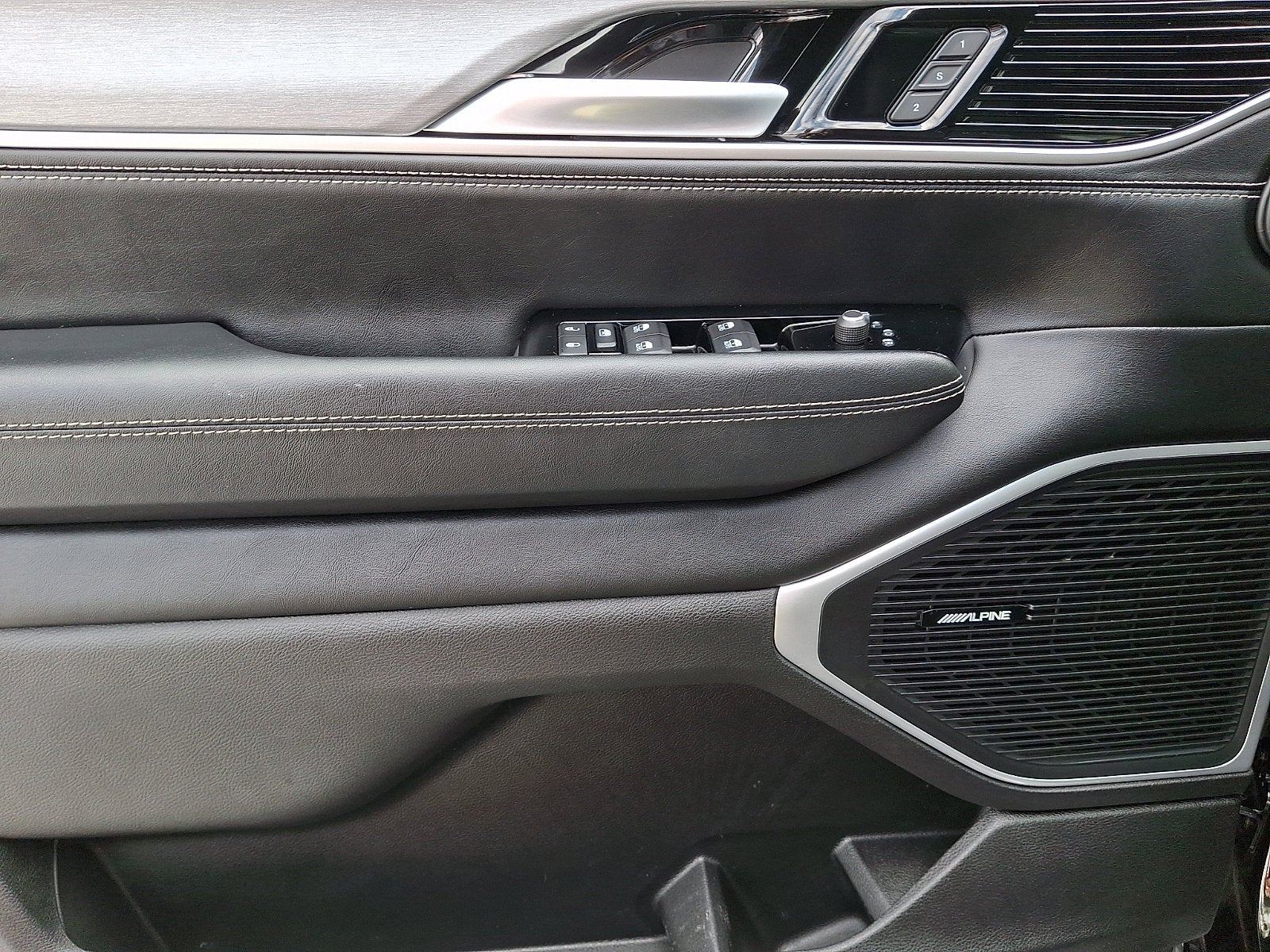 2025 Jeep Wagoneer L Series I 4x4