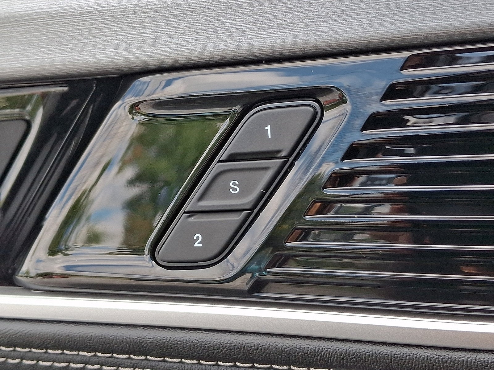 2025 Jeep Wagoneer L Series I 4x4