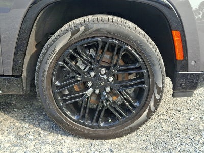 2024 Jeep Wagoneer L Series II Carbide 4x4