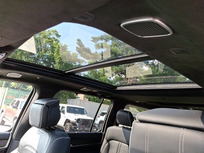 2025 Jeep Grand Wagoneer L Obsidian 4x4