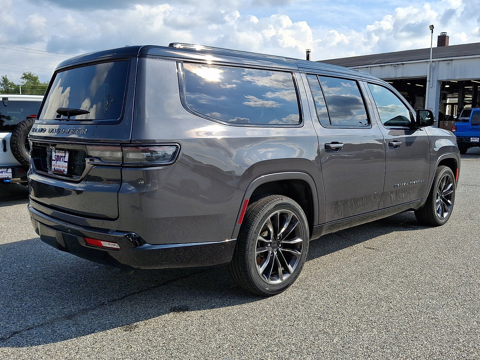 2025 Jeep Grand Wagoneer L Obsidian 4x4