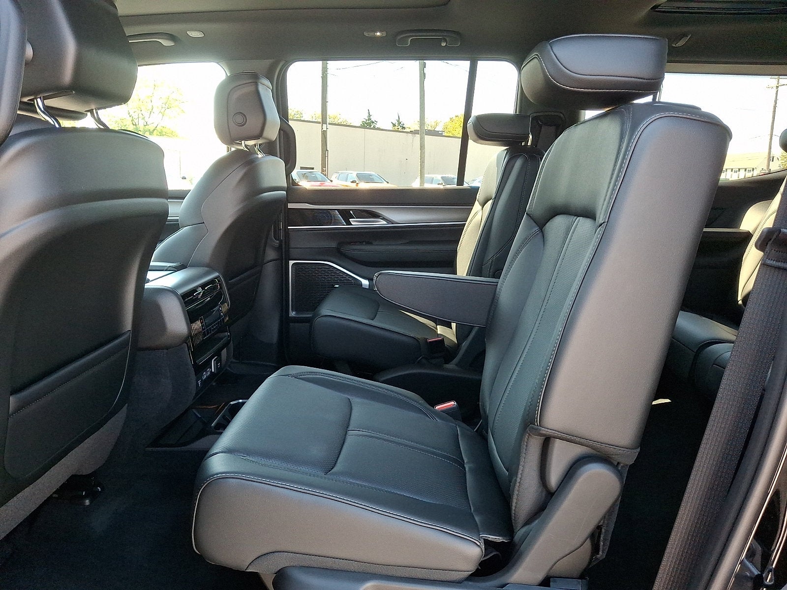 2027 Jeep Grand Wagoneer GRAND WAGONEER 4X4