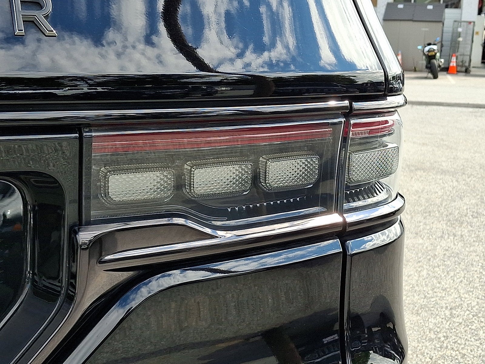 2025 Jeep Grand Wagoneer Series III Obsidian 4x4