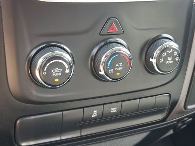 2017 RAM 1500 Express Crew Cab 4x4 5'7' Box