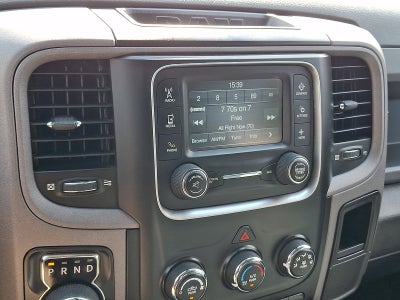 2017 RAM 1500 Express Crew Cab 4x4 5'7' Box