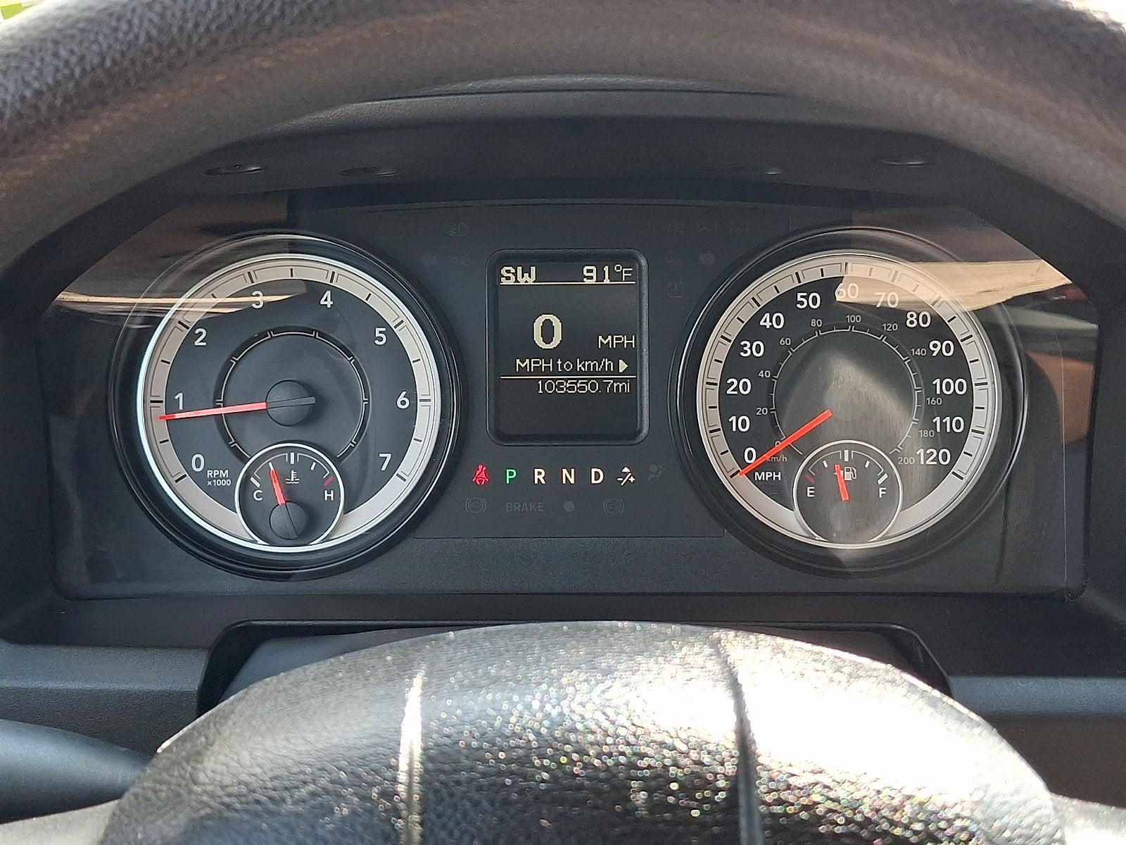 2017 RAM 1500 Express Crew Cab 4x4 5'7' Box