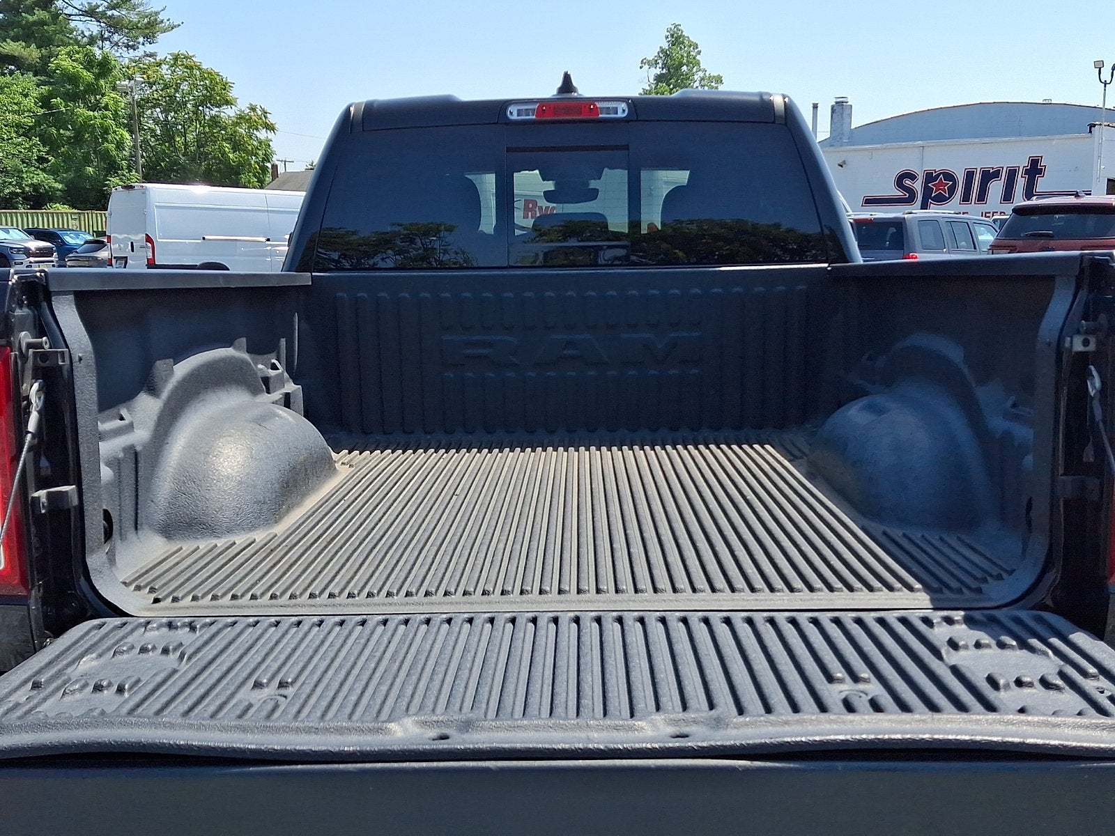 2023 RAM 1500 Big Horn Quad Cab 4x4 6'4' Box