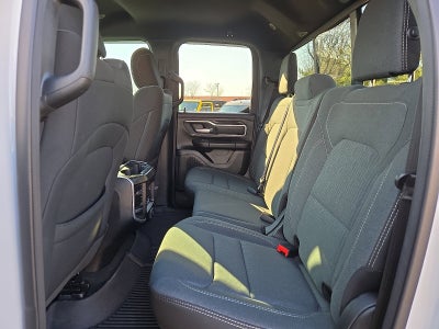 2022 RAM 1500 Big Horn Quad Cab 4x4 6'4' Box