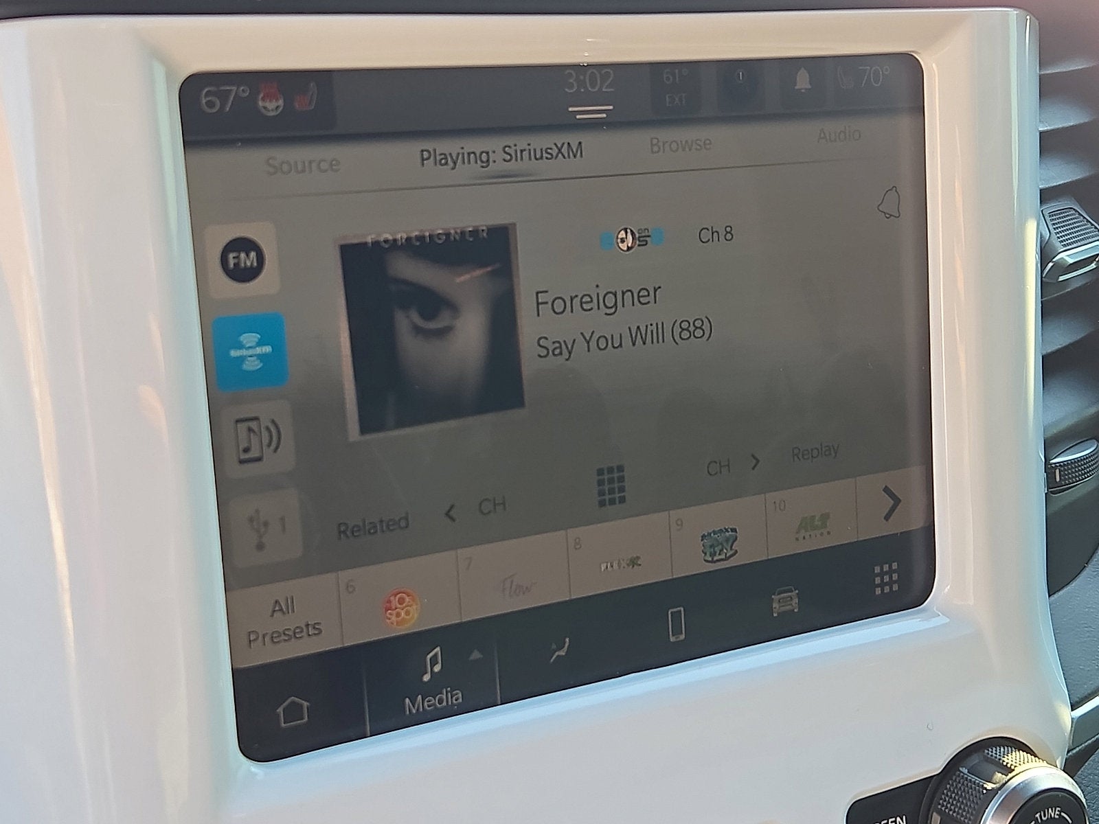 2022 RAM 1500 Big Horn Quad Cab 4x4 6'4' Box