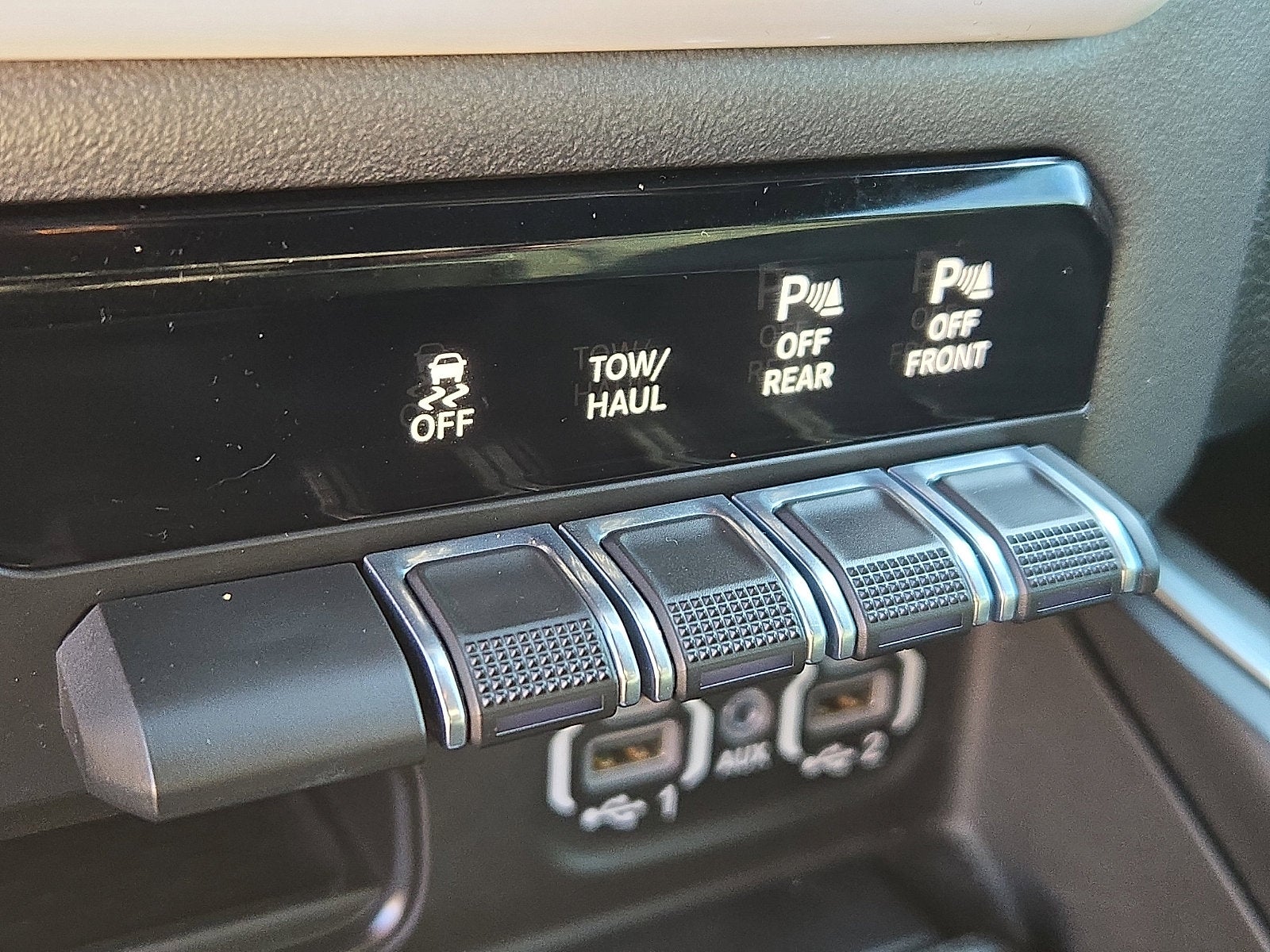 2022 RAM 1500 Big Horn Quad Cab 4x4 6'4' Box