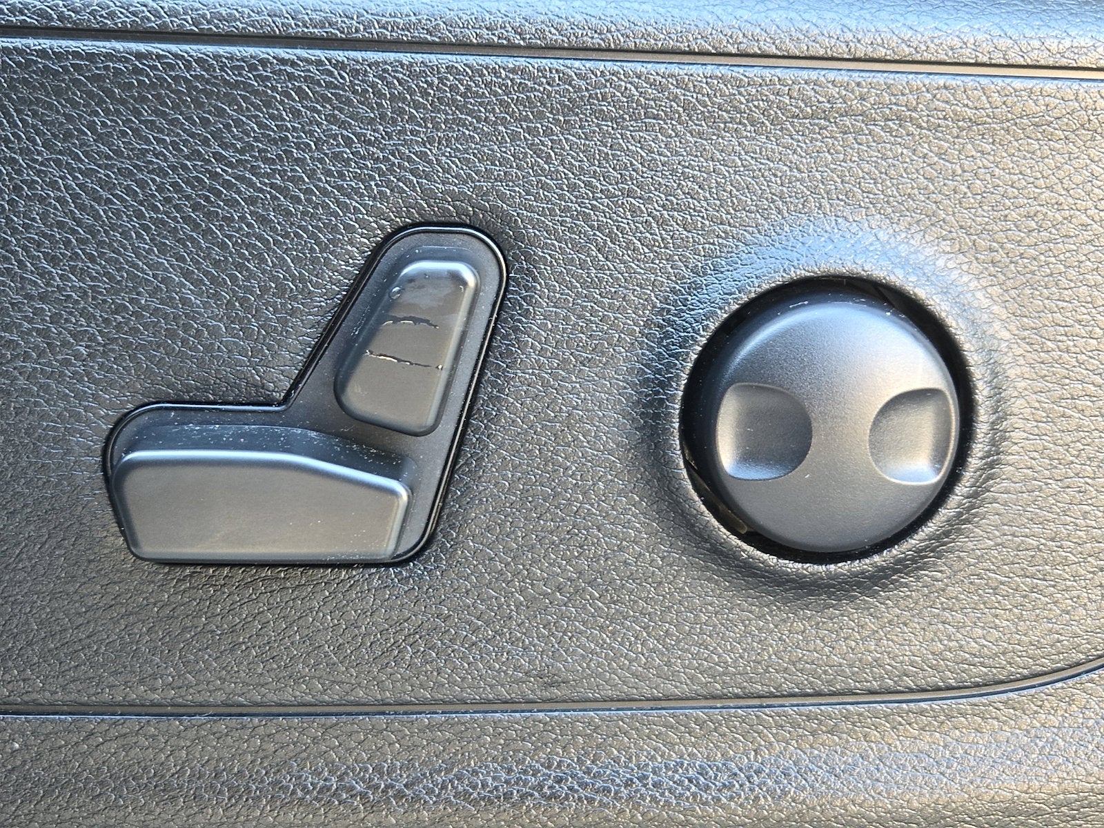 2022 RAM 1500 Big Horn Quad Cab 4x4 6'4' Box