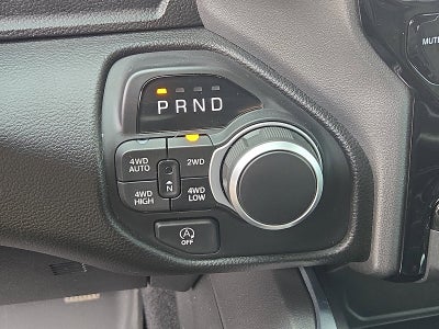 2025 RAM 1500 Big Horn Crew Cab 4x4 5'7' Box