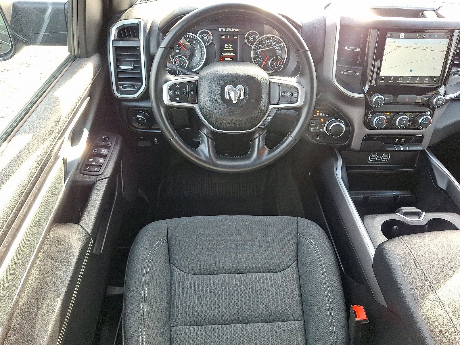 2022 RAM 1500 Big Horn Crew Cab 4x4 5'7' Box