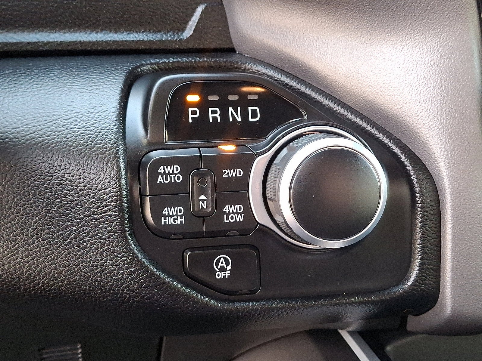 2022 RAM 1500 Big Horn Crew Cab 4x4 5'7' Box