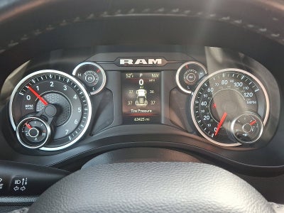 2022 RAM 1500 Big Horn Crew Cab 4x4 5'7' Box