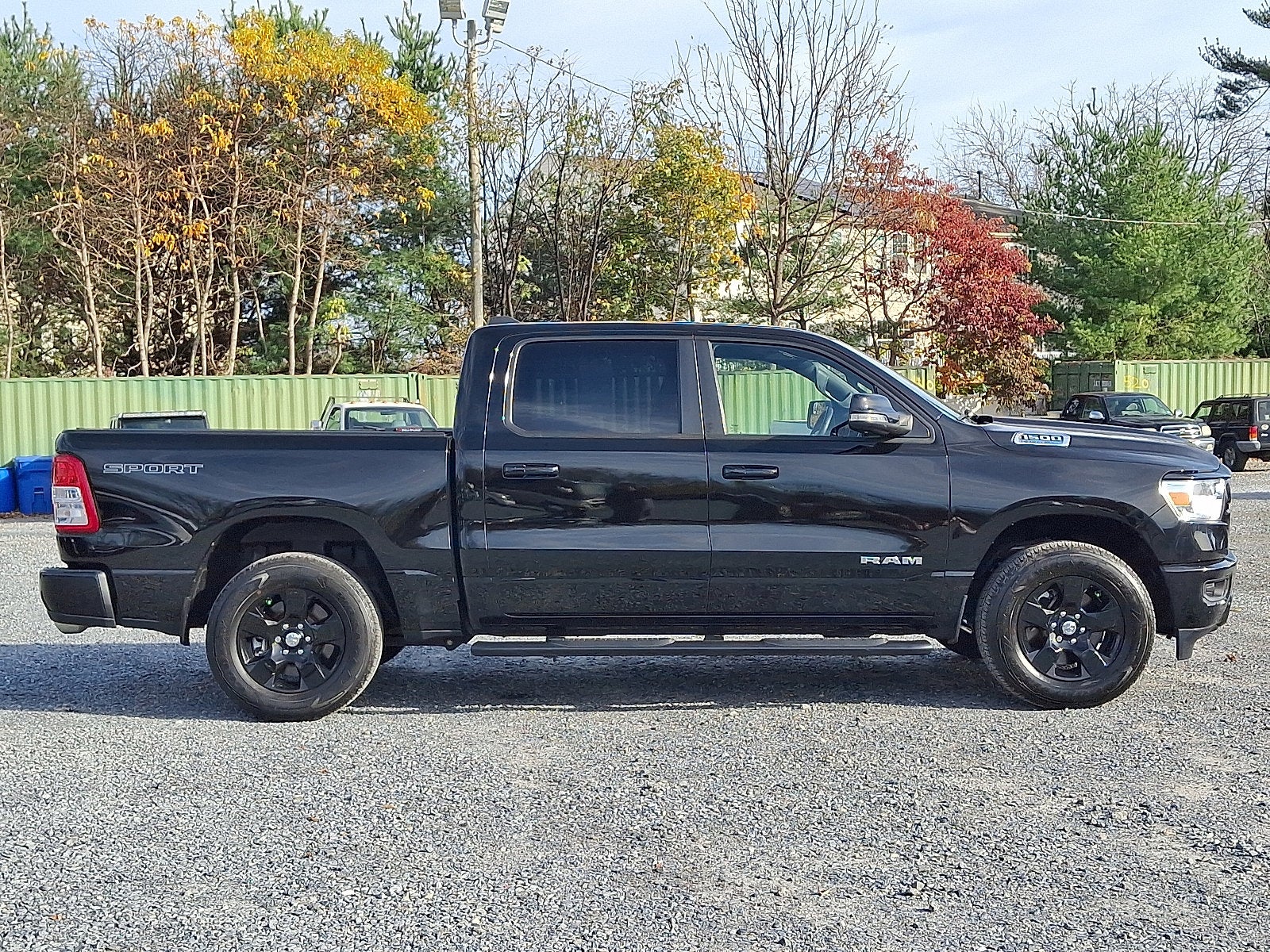 2022 RAM 1500 Big Horn Crew Cab 4x4 5'7' Box