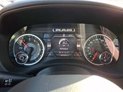 2022 RAM 1500 Big Horn Crew Cab 4x4 5'7' Box