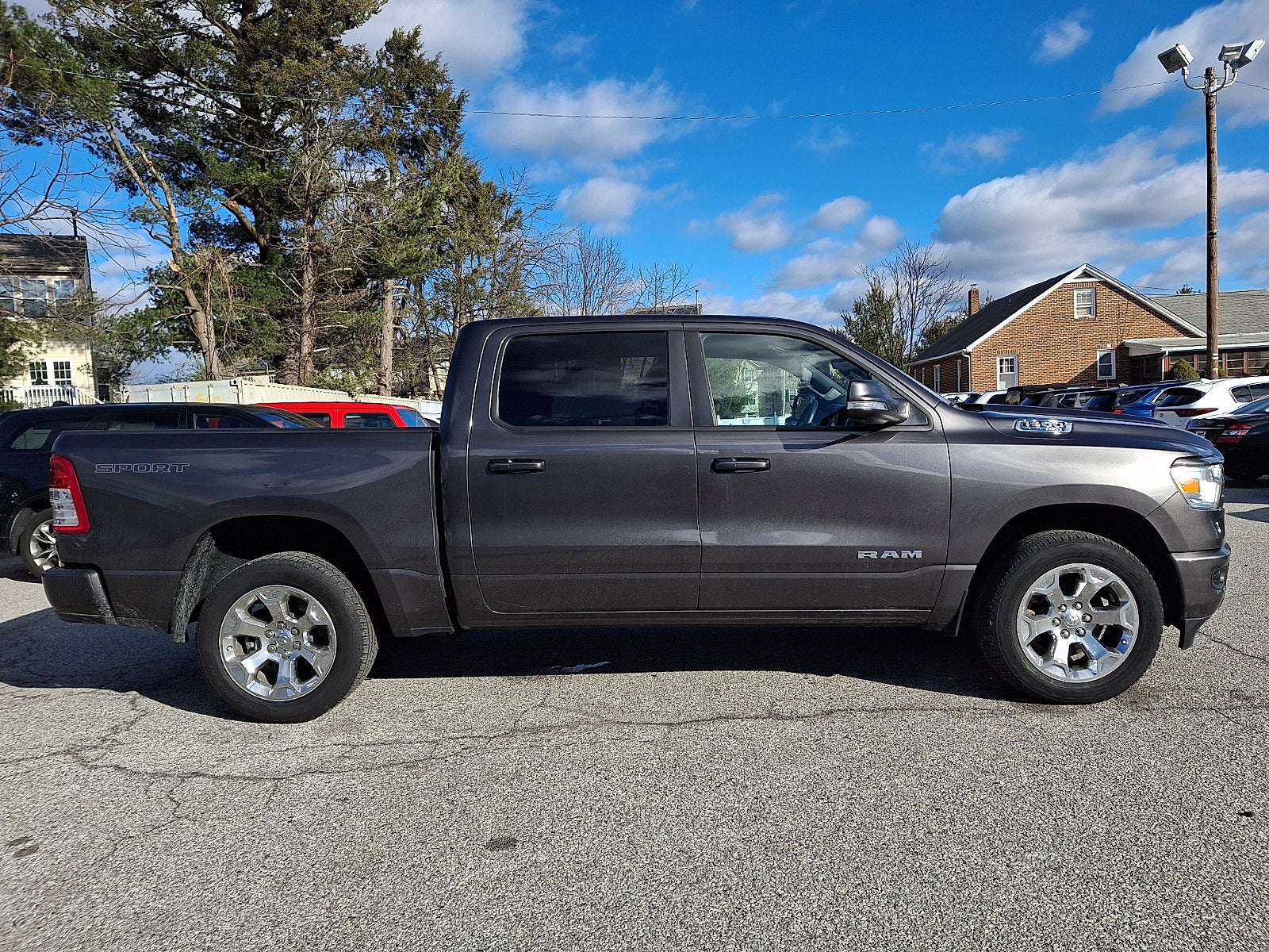 2022 RAM 1500 Big Horn Crew Cab 4x4 5'7' Box